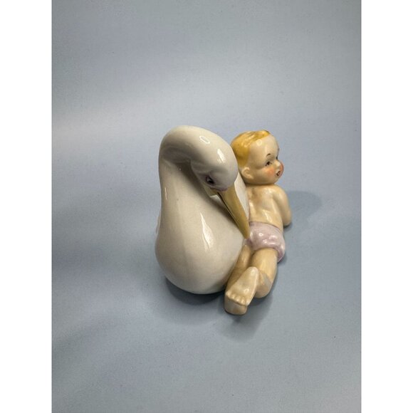 Vintage Ceramic Baby & Stork Planter Figurine Made In England 4 3/4" X 4 1/2" Nu - Picture 3 of 6